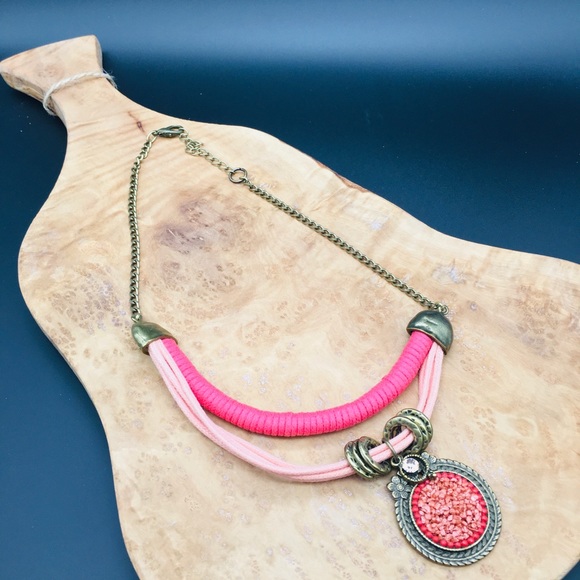 Handmade necklace - Picture 5 of 8